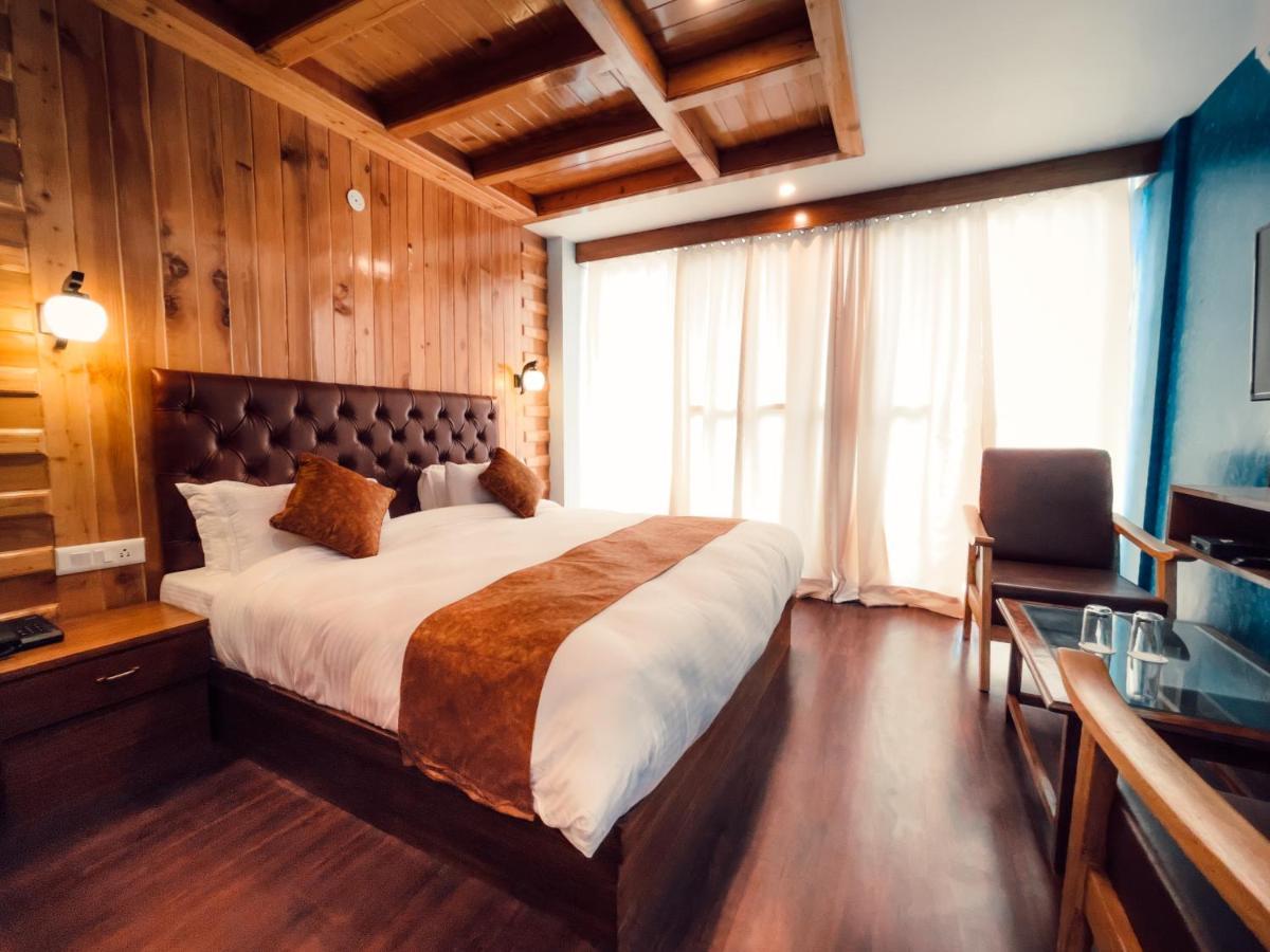 Hotel New Vistas Manāli Zewnętrze zdjęcie