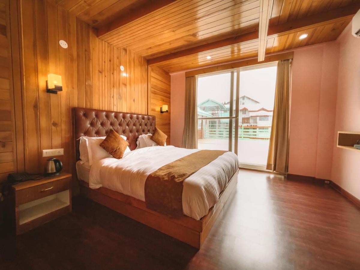 Hotel New Vistas Manāli Zewnętrze zdjęcie