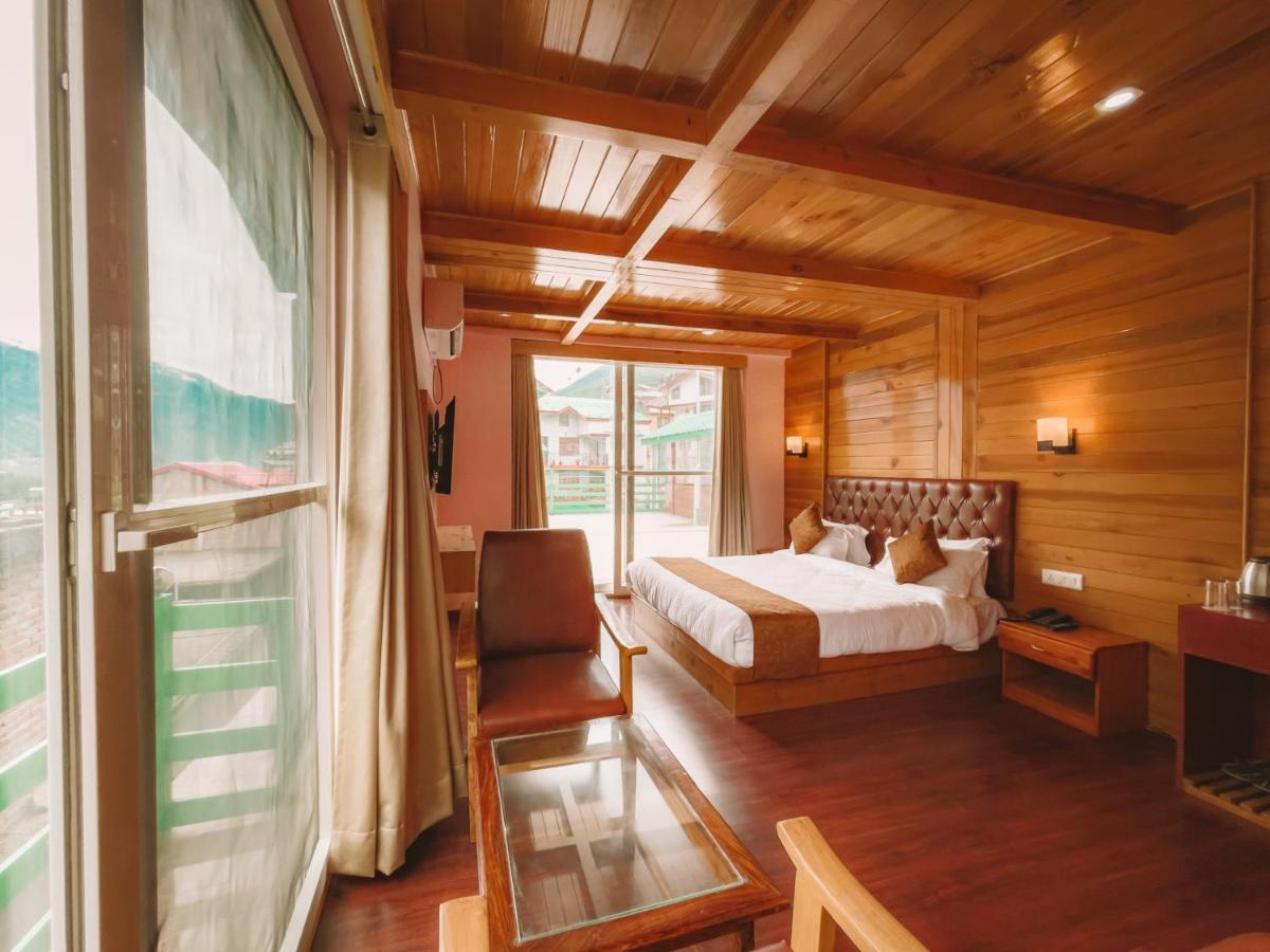 Hotel New Vistas Manāli Zewnętrze zdjęcie