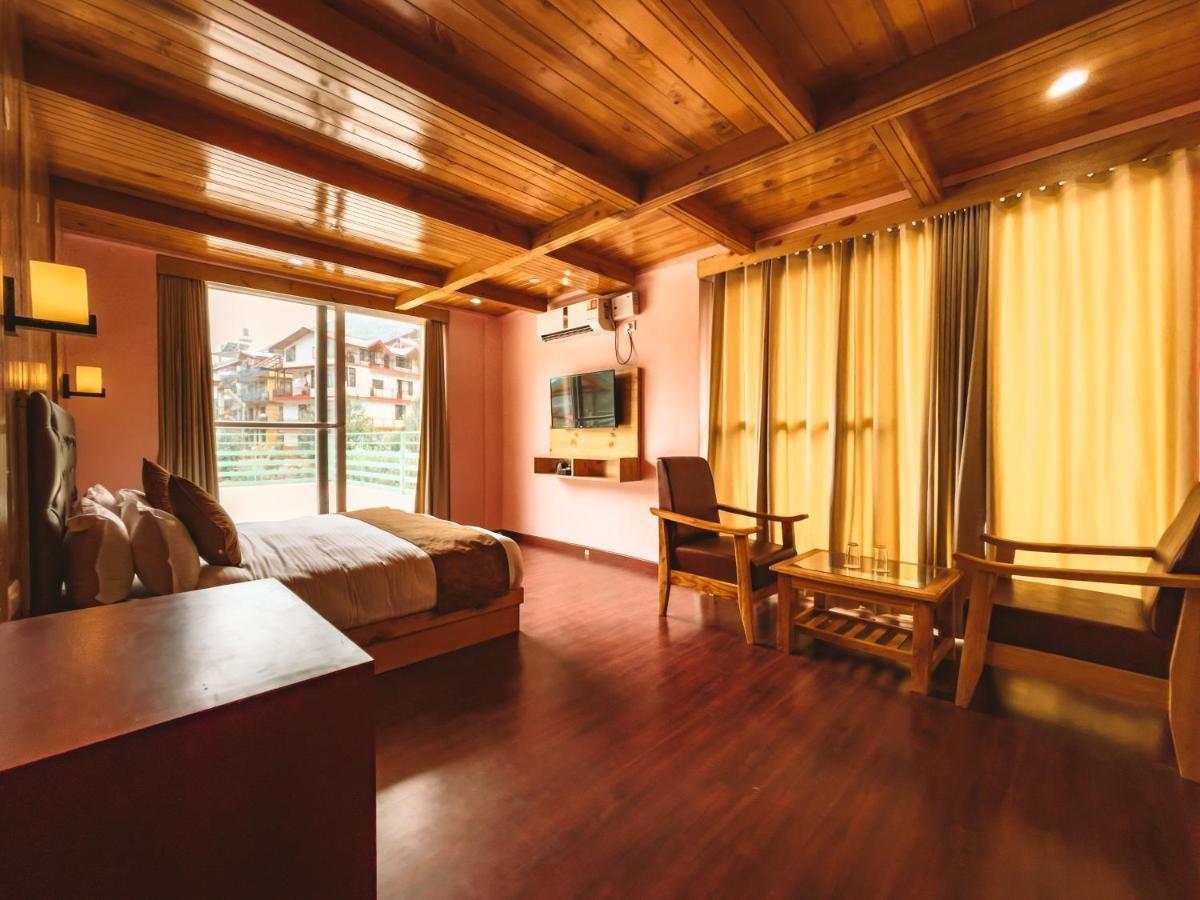 Hotel New Vistas Manāli Zewnętrze zdjęcie