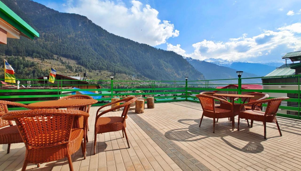 Hotel New Vistas Manāli Zewnętrze zdjęcie
